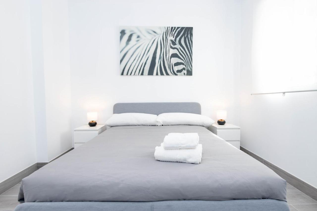 Sun&Beach Malaga City Center Bagian luar foto